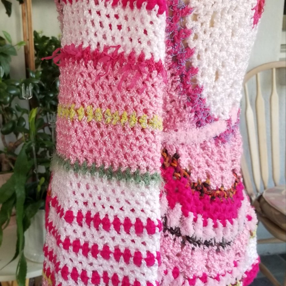 Crochet Pink MANDALA BOHO BOHEMIAN Chic Handmade Sweater MED - Picture 14 of 16